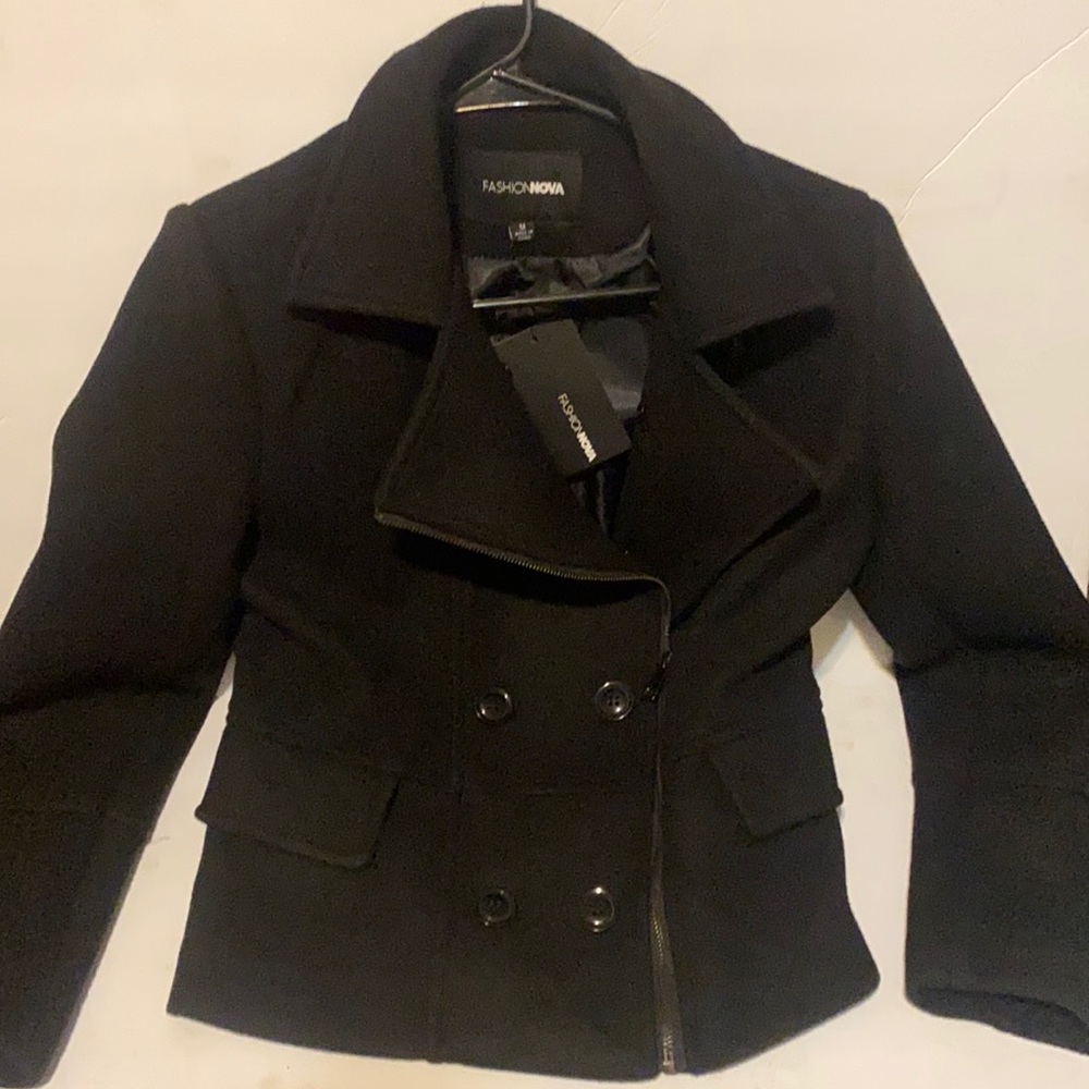 Fashion Nova  NWT Black Jacket - M